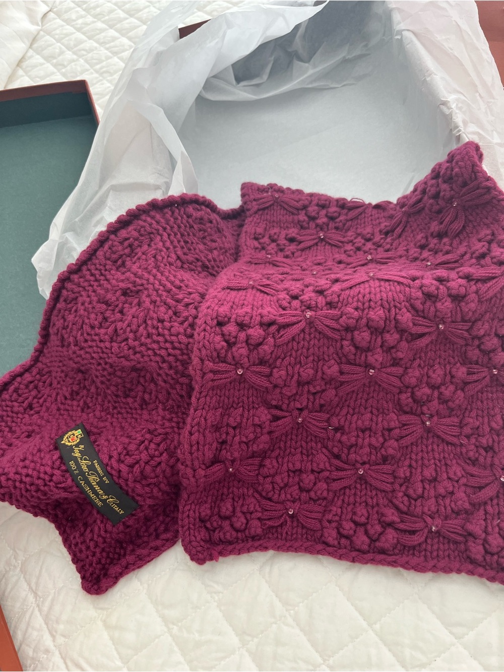 Loro Piana 💯 Cashmere Women’s Crocheted Cable Knit Scarf - Deep Berry 8” x 30”